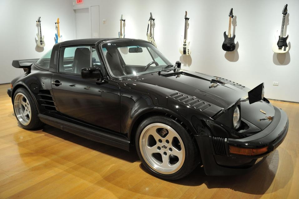 Porsche sắp hồi sinh mẫu xe thể thao 'dị' nhất lịch sử sau 40 năm dừng sản xuất