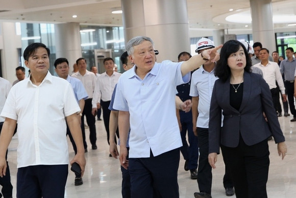 Quyết tâm đưa dự án Bệnh viện Bạch Mai, Việt Đức cơ sở 2 hoạt động cuối năm 2025