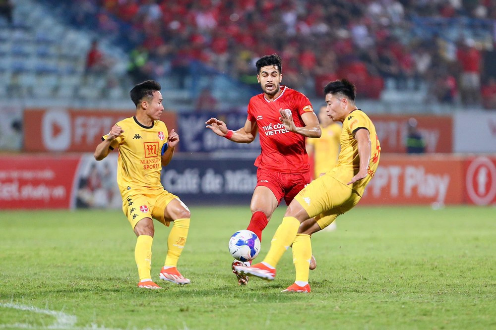 the cong viettel vs hai phong.jpg