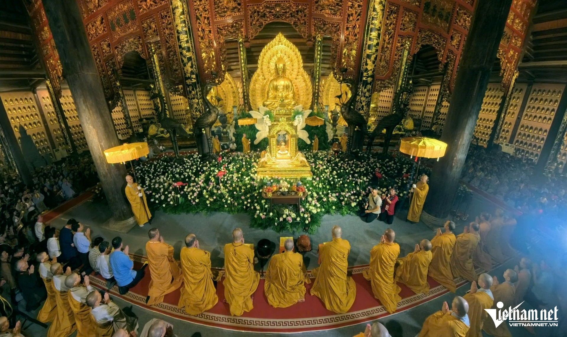 W-5Món quà bất ngờ của tu sĩ .jpg