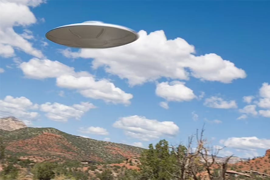 Các vòng tròn khổng lồ bí ẩn lại xuất hiện tại điểm nóng UFO nổi tiếng thế giới