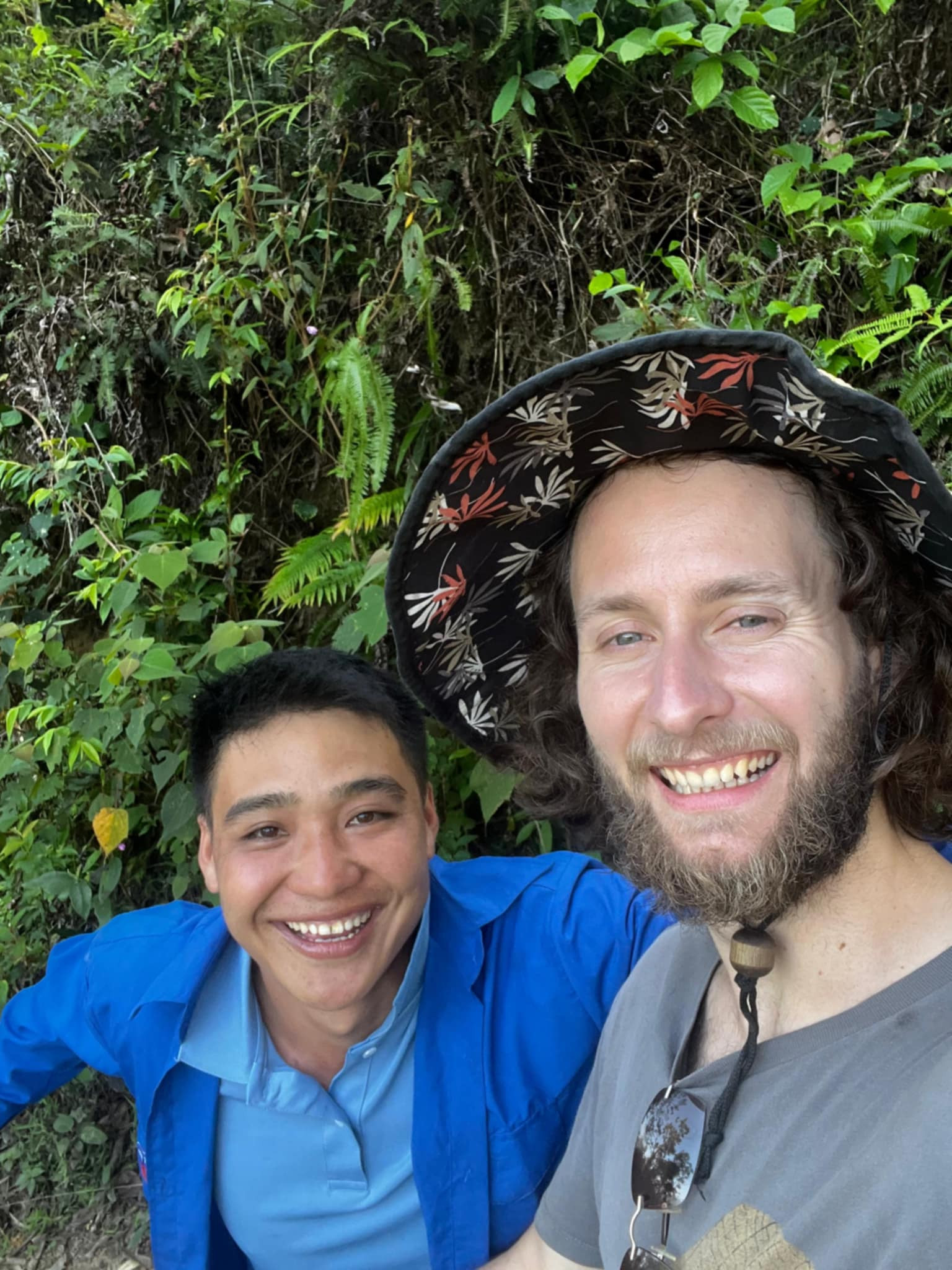 chàng trai dao tiền làm homestay