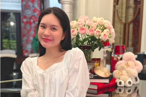Cơn bão hàng giả cuốn phăng nhiều nghệ sĩ Việt