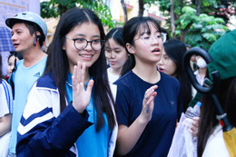 Đề Tiếng Anh thi vào lớp 10 Chuyên Khoa học Xã hội và Nhân văn năm 2025