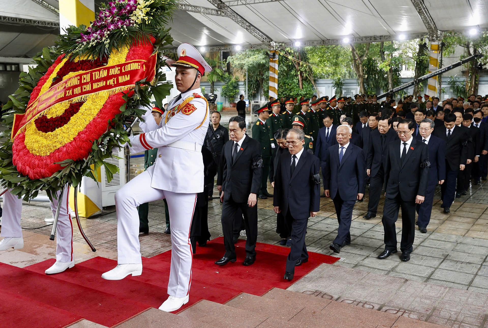 đoàn quốc hội.jpg