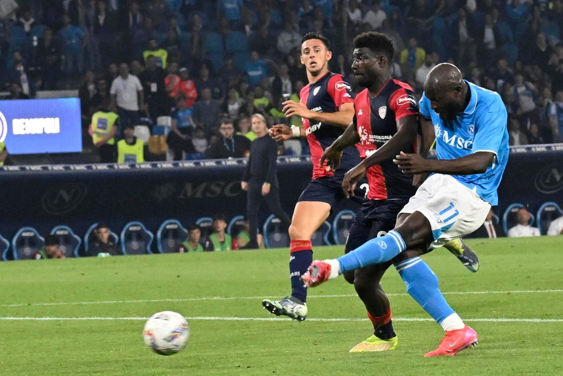 EFE - Lukaku Napoli Cagliari.jpg