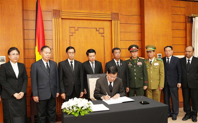 Lao 3.jpg