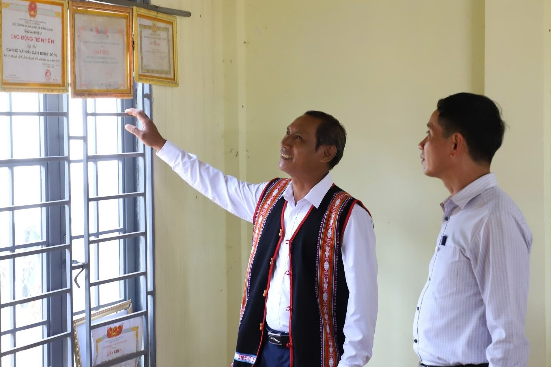 Người giữ đất, giữ làng, giữ lòng dân trong các buôn làng ở Đắk Nông