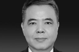Nhà khoa học về hàng không vũ trụ qua đời trong một hội nghị khoa học
