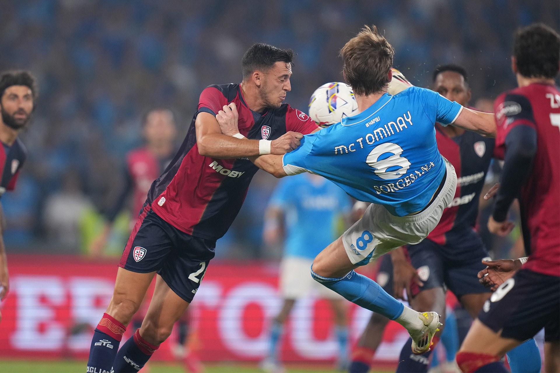 ស៊េរី A - McTominay Napoli Cagliari.jpg