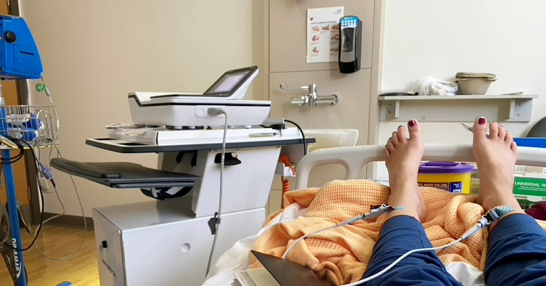 Tình cờ phát hiện ung thư sau bữa tiệc, người phụ nữ phải cắt 13 bộ phận cơ thể