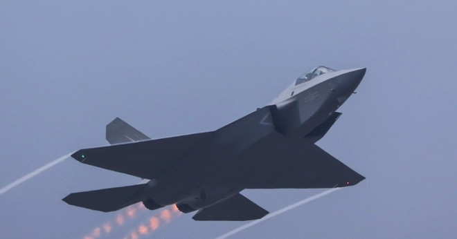 Trung Quốc tăng tốc chuyển giao tiêm kích tàng hình J-35A cho Pakistan