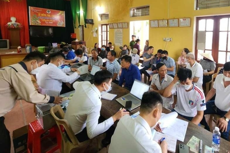 Vụ đài hóa thân ở Nam Định bị tố 'chặt chém': Ngày đầu trả lại tiền, có người thất vọng vì quá ít