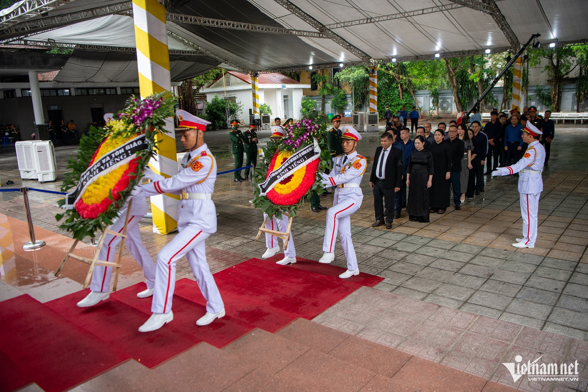 W-Bo Dantoc-Tongiao.jpg