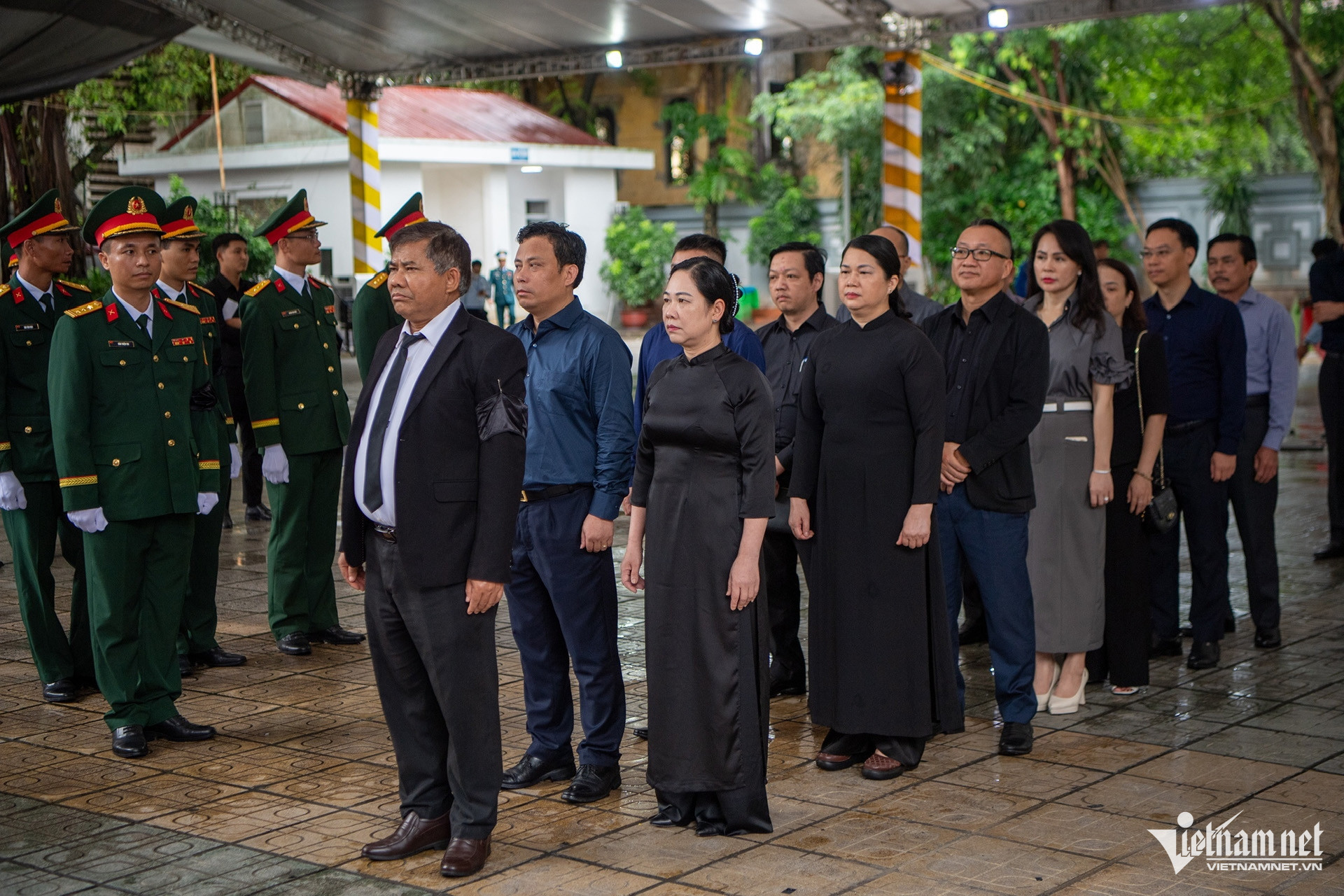 W-Bo Dantoc-Tongiao.jpg