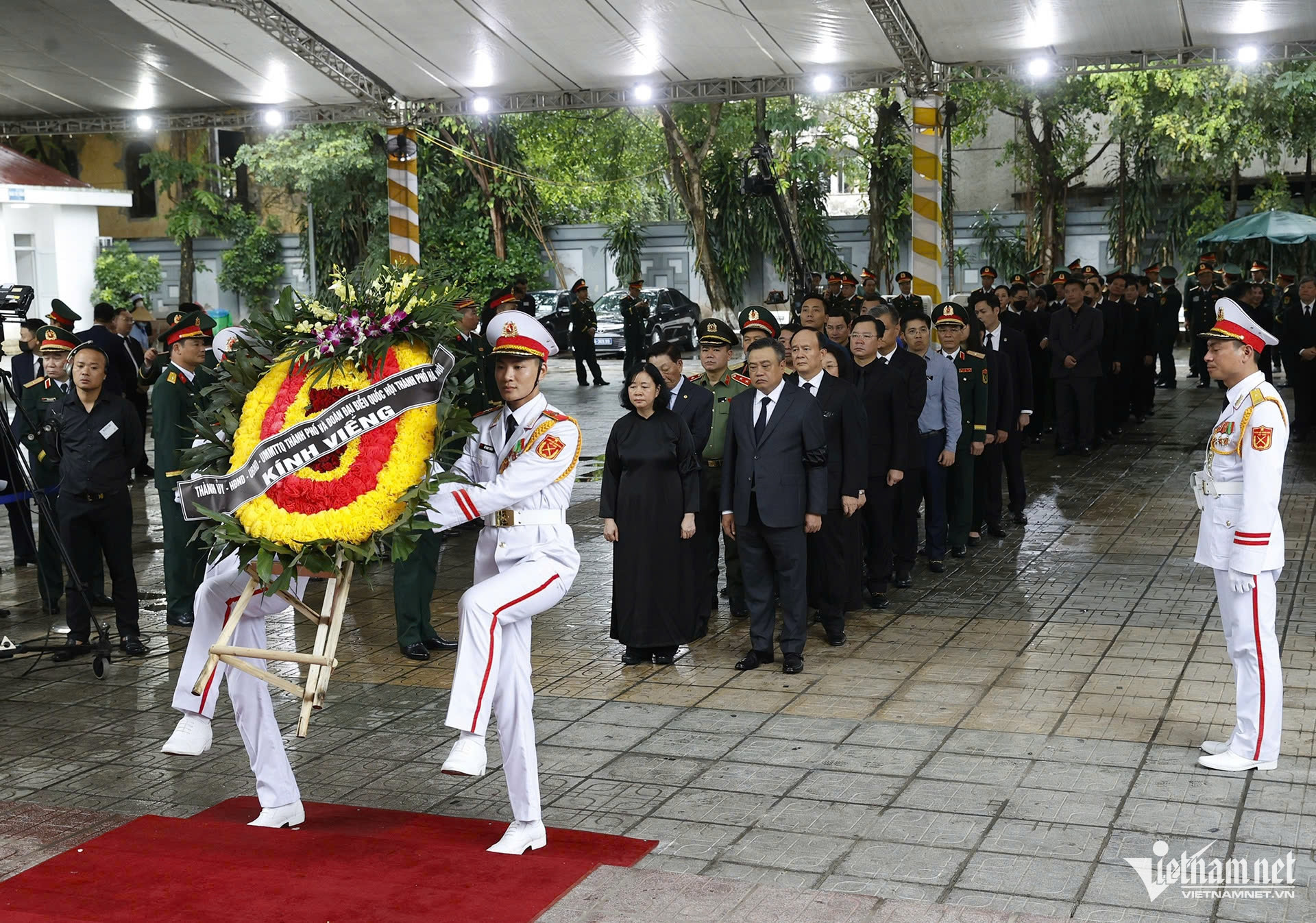 W-đoàn hà nội.jpg