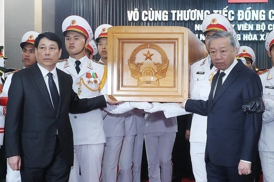 Chủ tịch nước: Ông Trần Đức Lương là tấm gương sáng, tận tụy vì nước, vì dân