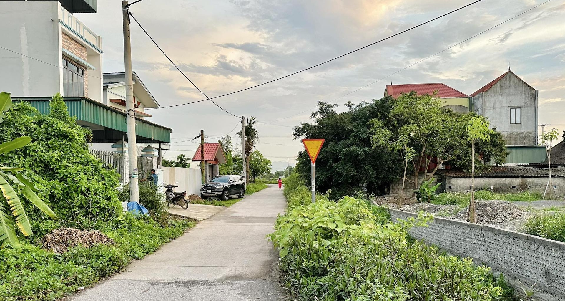 Đất nông nghiệp trong khu dân cư không lối vào có được chuyển thành đất ở?