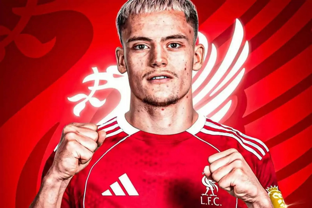 ฟลอเรียน วิร์ตซ์ อาซิม LFC.jpg