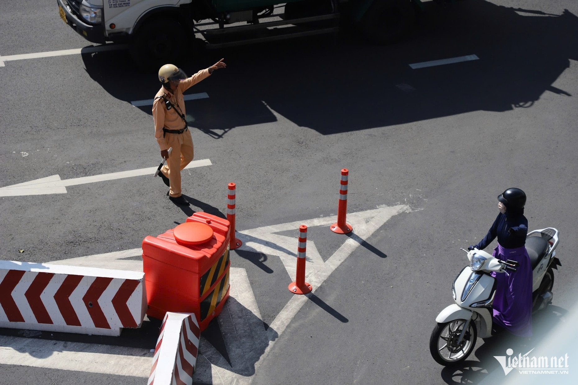 Ga T3 Tan Son Nhat.jpg