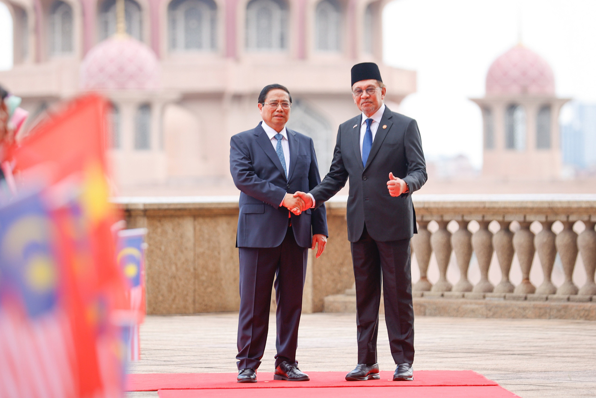 Thủ tướng Phạm Minh Chính hội đàm với Thủ tướng Malaysia