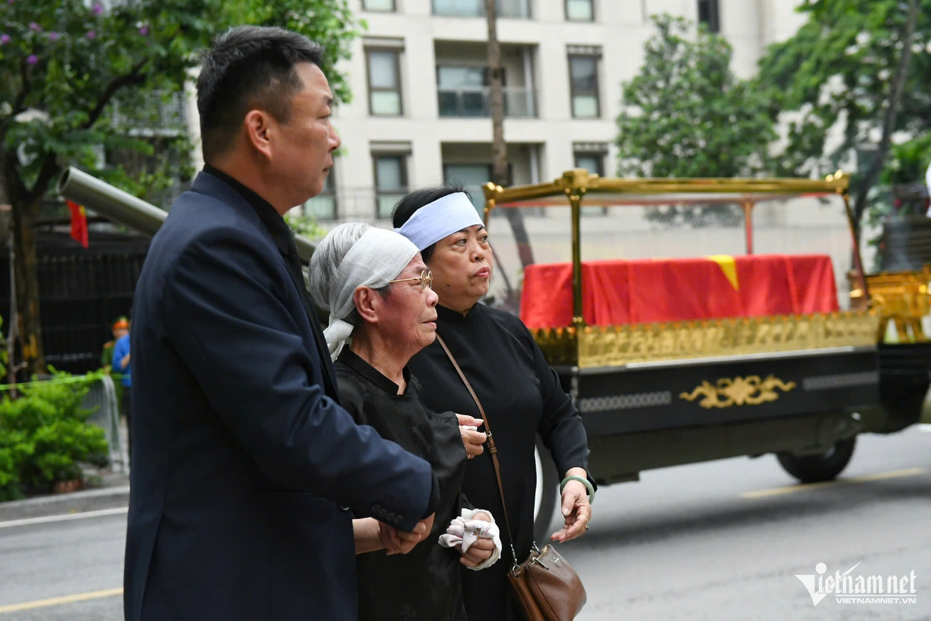 tran duc luong nr.jpg