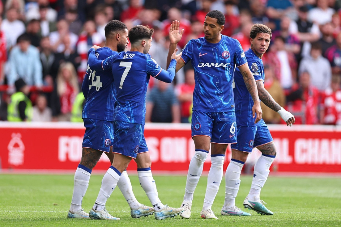 Hạ gục Nottingham Forest, Chelsea đoạt vé dự Champions League