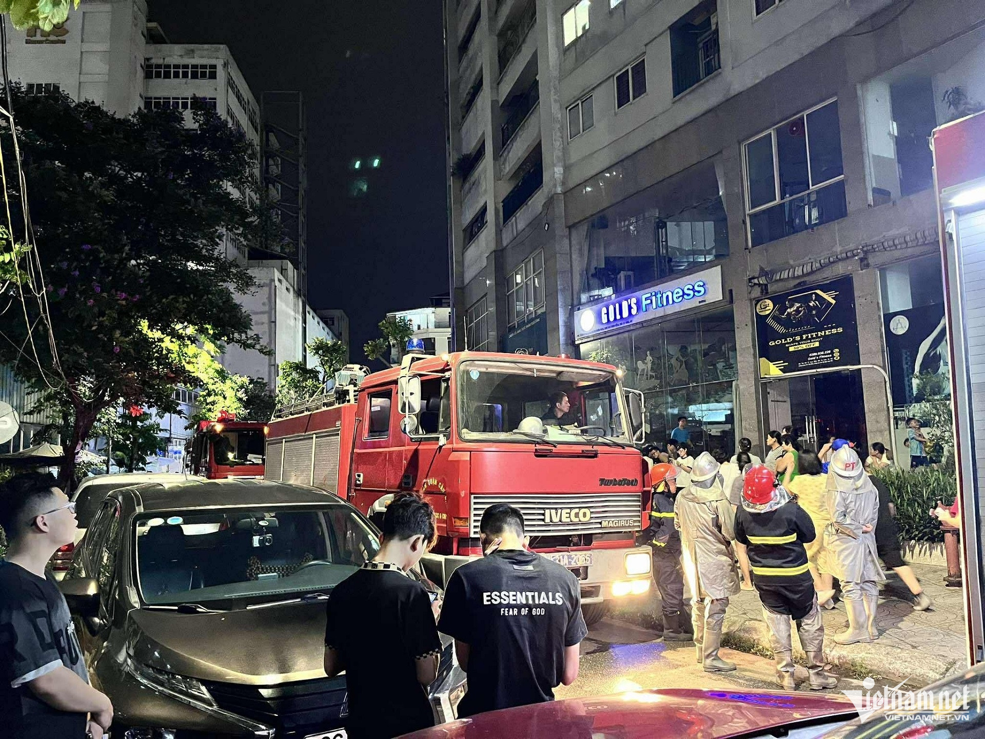 W-Chay chung cu 1.jpg