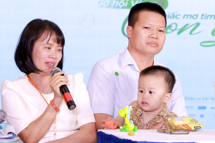 3 năm sau ly dị, cặp vợ chồng đăng ký kết hôn lại để có con hợp pháp