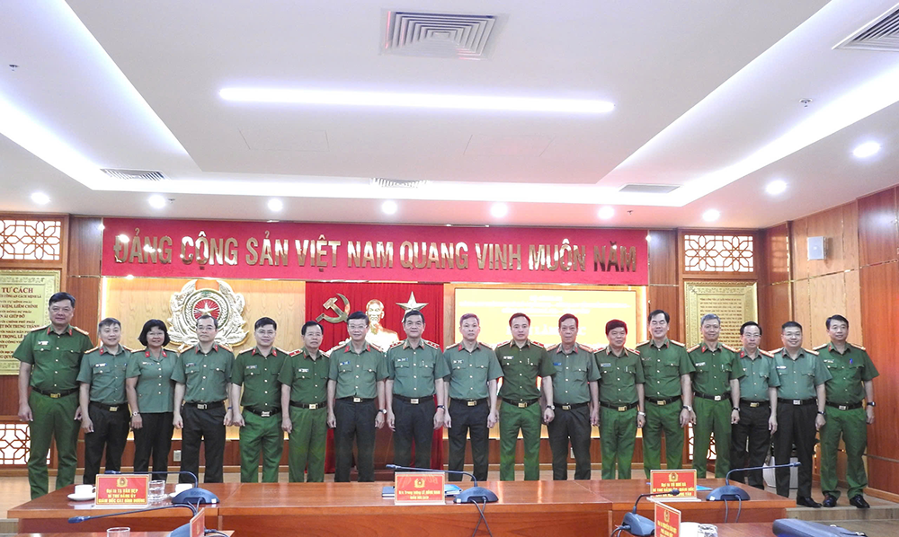 Cong an TPHCM 4.png