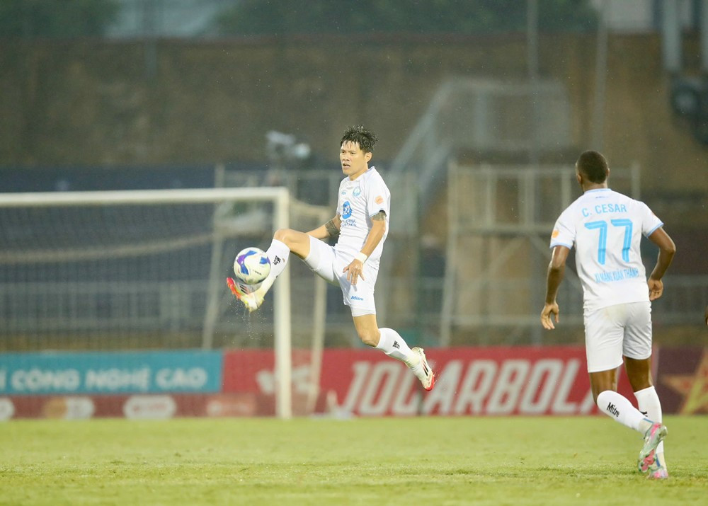 slna vs nam dinh 3.jpg