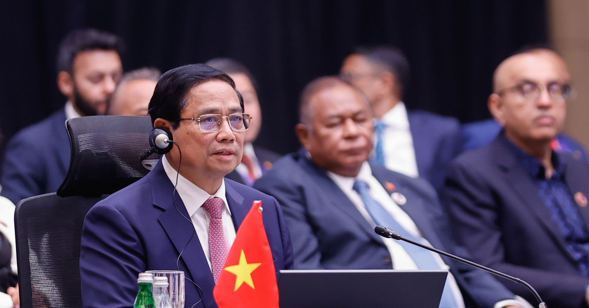 Thủ tướng: ASEAN phát huy mạnh mẽ '5 hơn' với ba trọng tâm hợp tác