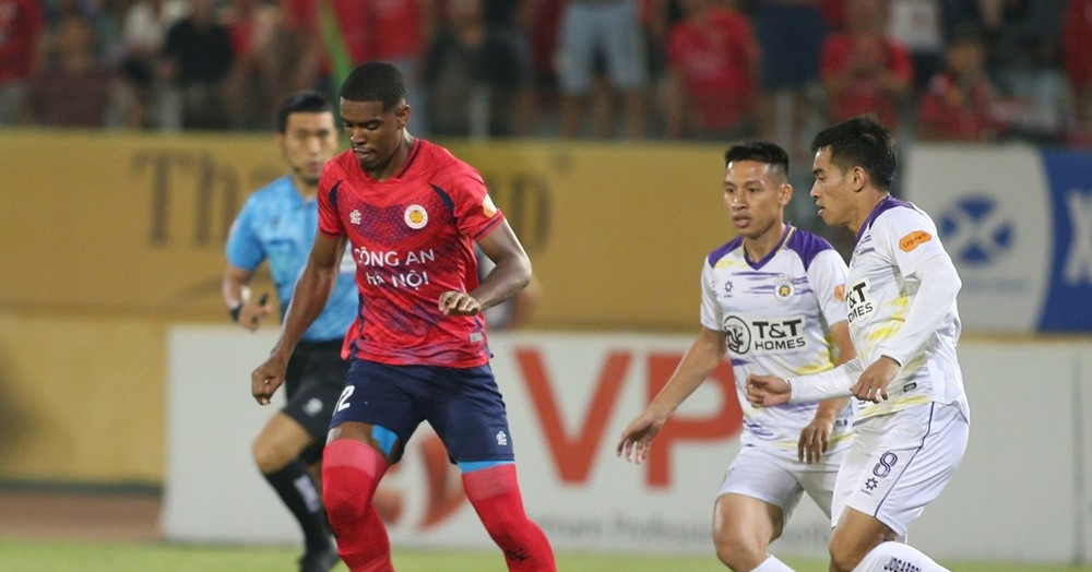 Trực tiếp bóng đá CAHN 0-1 Hà Nội: Tuấn Hải 'xé lưới' Nguyễn Filip