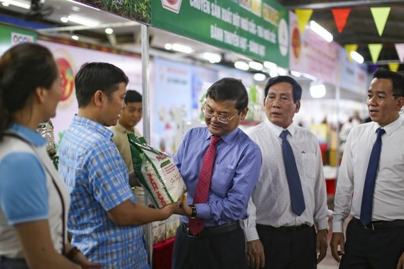 Trưng bày 200 sản phẩm OCOP tôn vinh văn hoá và giá trị vùng miền Bình Định