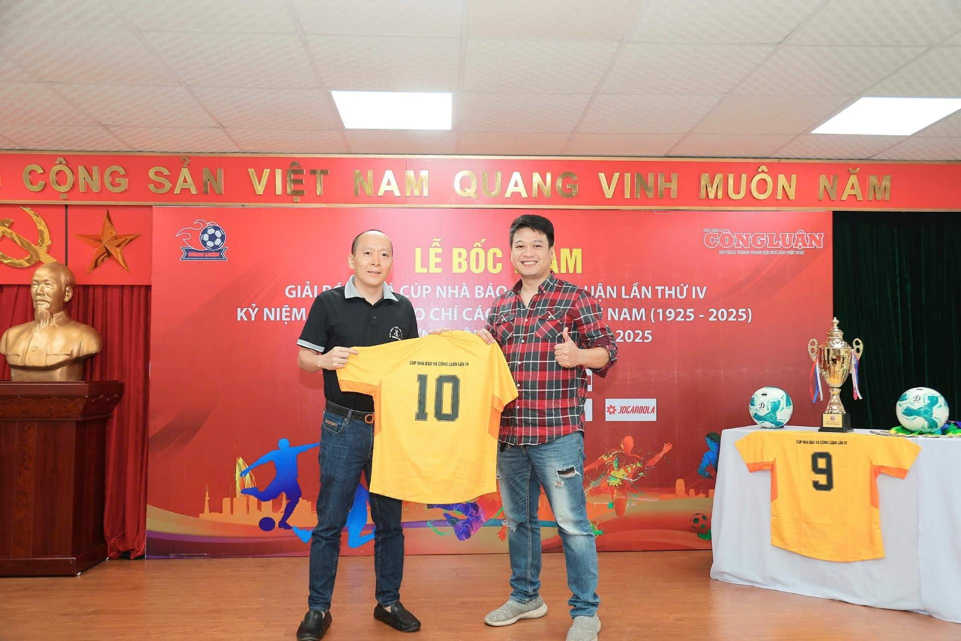 16 đội dự giải bóng đá Cup Nhà báo và Công luận 2025