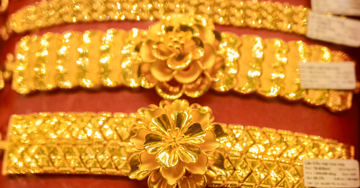 Giá vàng hôm nay 28/5 giảm sâu, SJC và vàng nhẫn chịu áp lực lớn