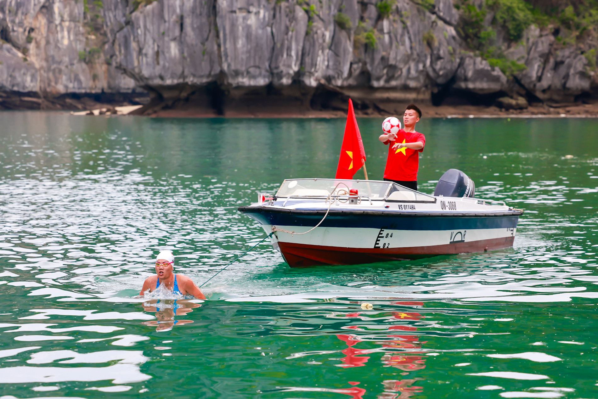 anh vien do kim phuc 2.jpg