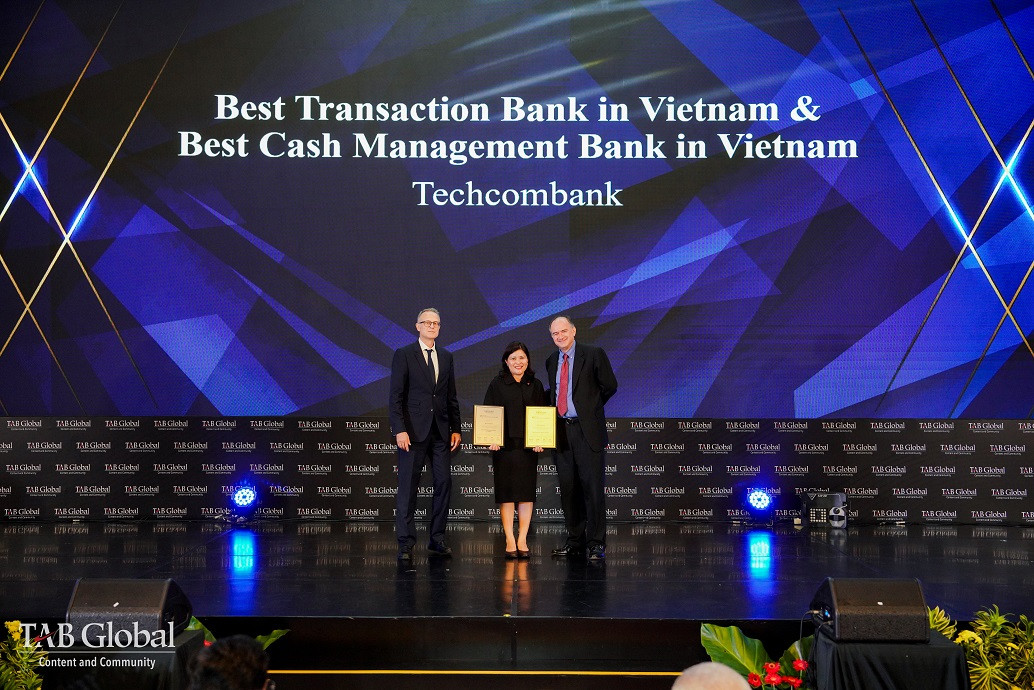 Techcombank tiếp tục thắng lớn tại The Asian Banker