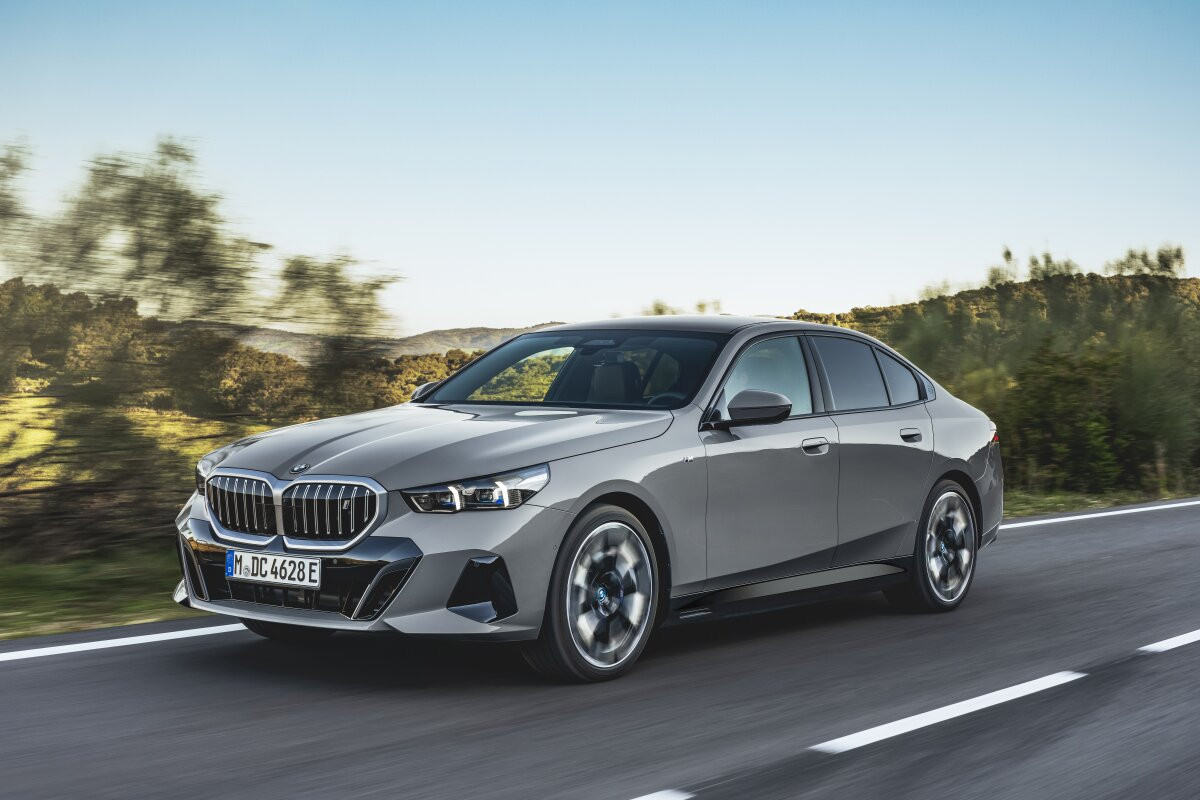 BMW 5 Series.jpeg