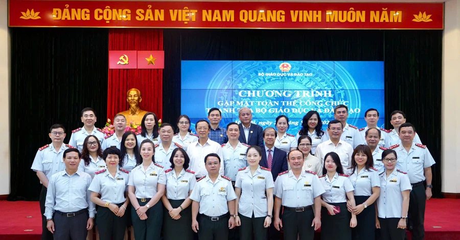 Bộ GD-ĐT bàn giao Thanh tra Bộ về Thanh tra Chính phủ