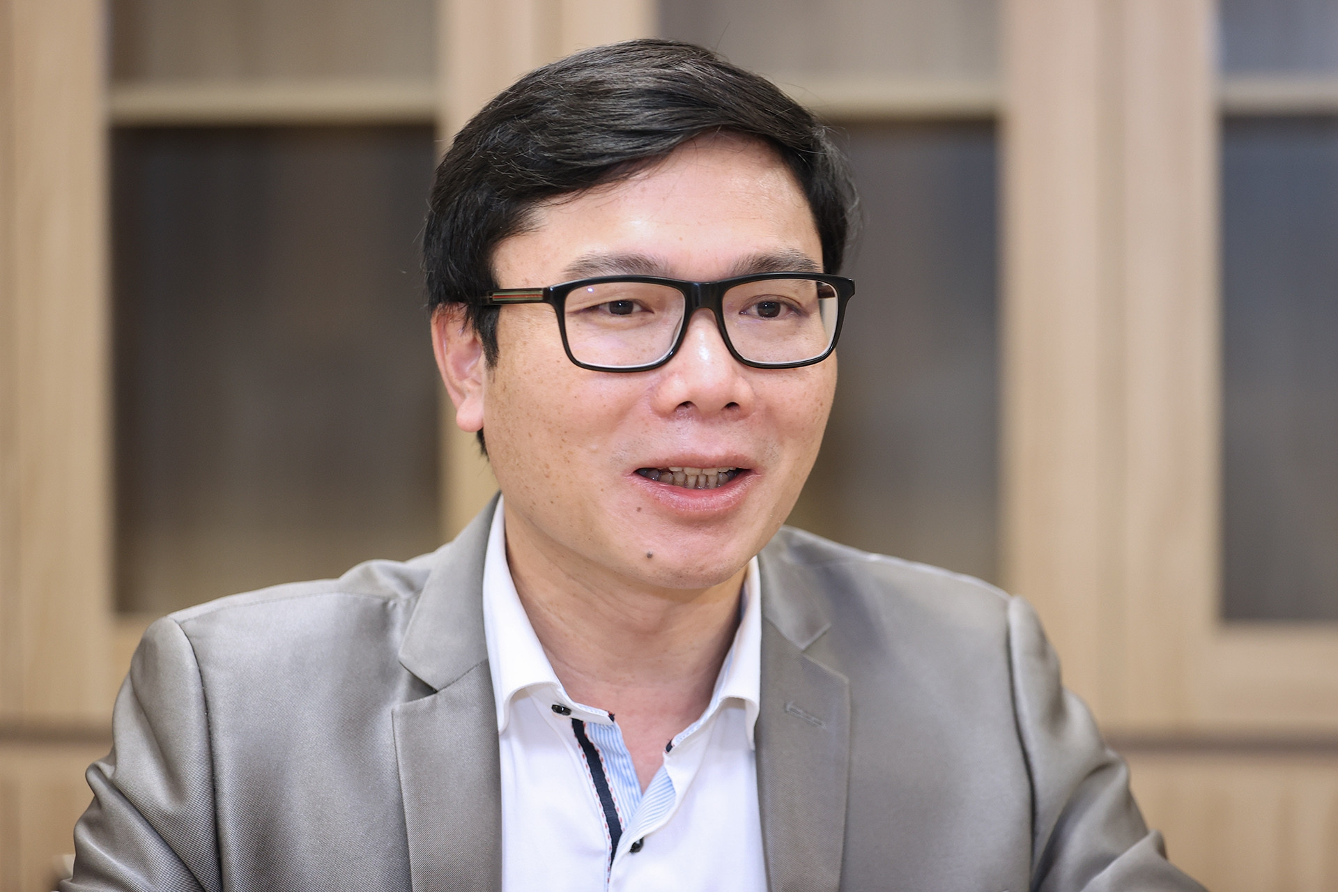 Khi Việt - Pháp cùng coi nhau là 'cửa ngõ'