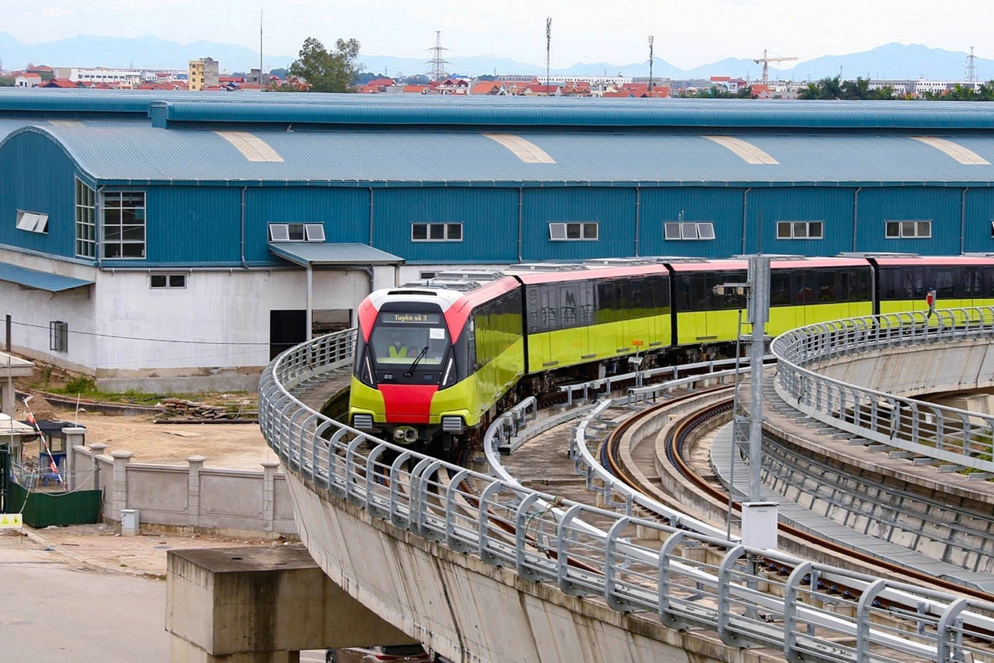 Khuyến khích tư nhân tham gia phát triển đường sắt bằng hình thức hợp đồng