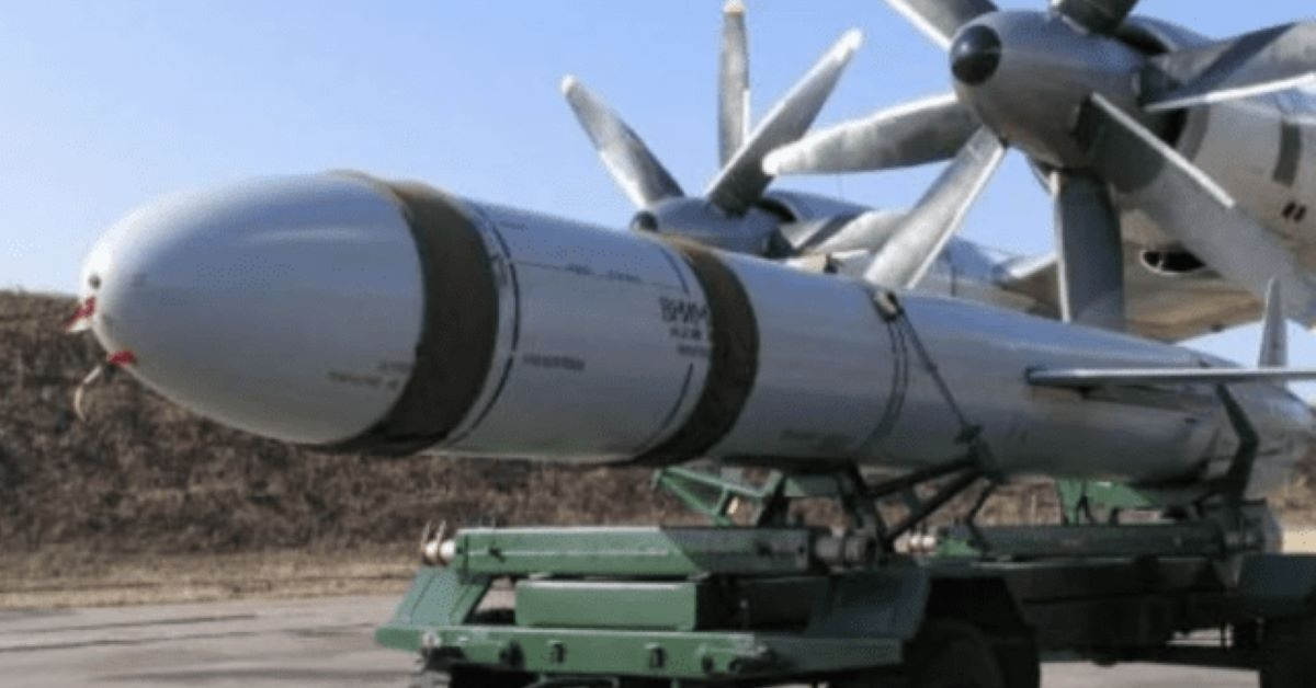 Kh-101: Siêu Khí Tên Lửa Hành Trình Nga - 'Độ Chính Xác Vượt Trội, Tầm Xa, Tàng Hình' Chi Phối Chiến Trường!