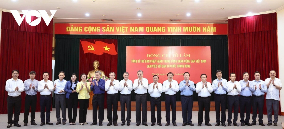 tong bi thu con thuyen cach mang viet nam da buoc vao giai doan tang toc, but pha hinh anh 3