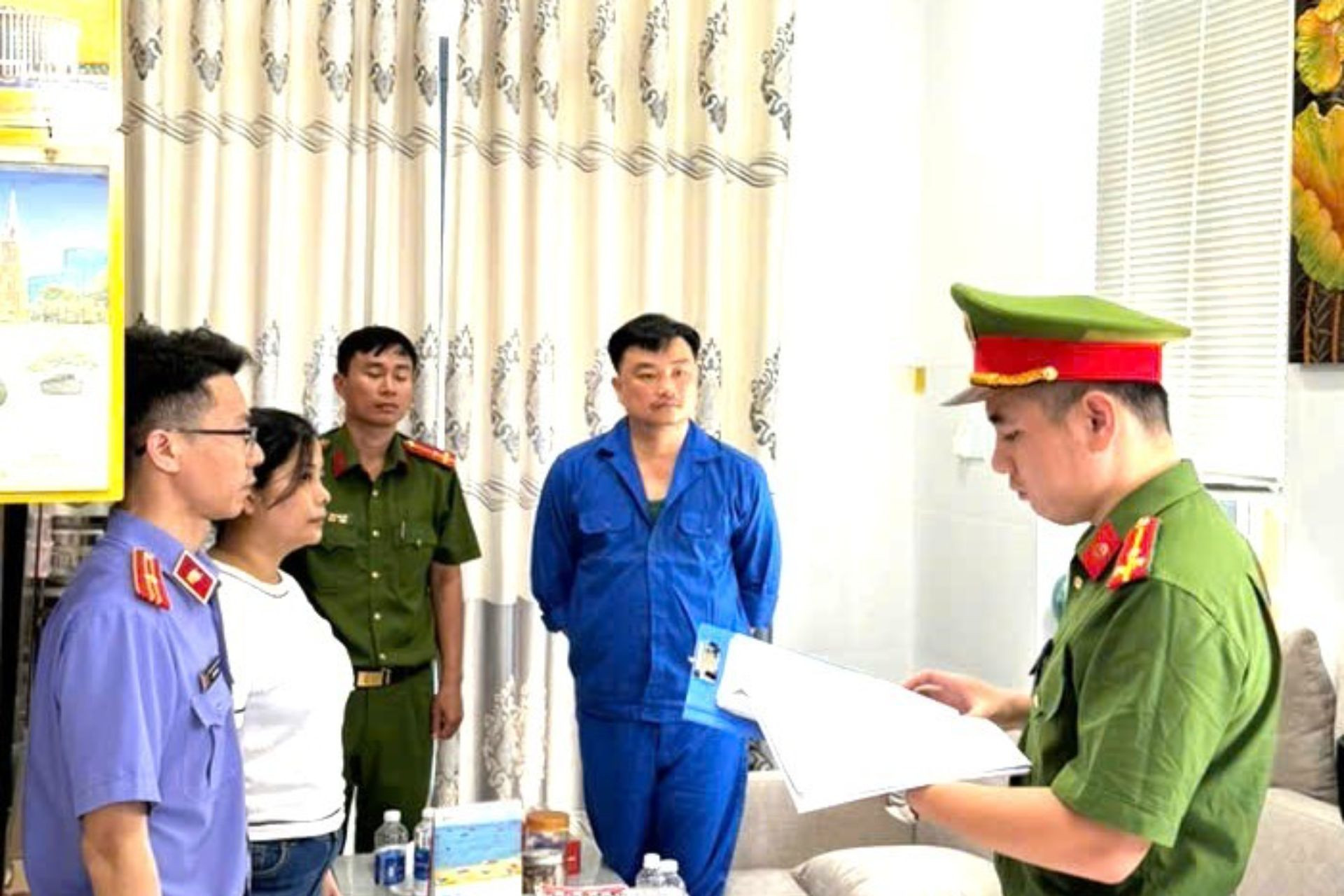 Trang dai 2.jpeg