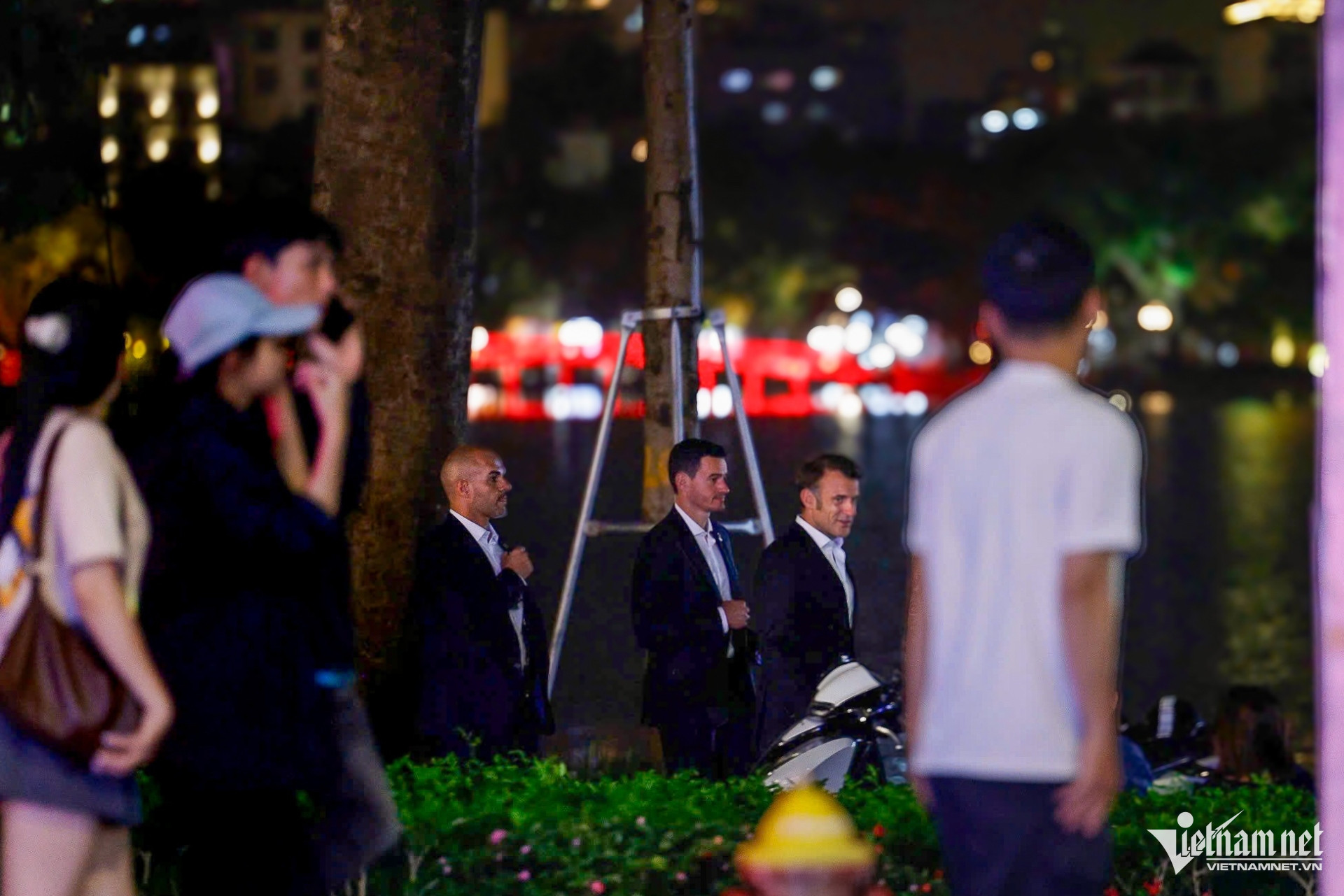 W-z6642268936717_5905acce32e7d26bf869fe53a2b5bc82 (1).jpg