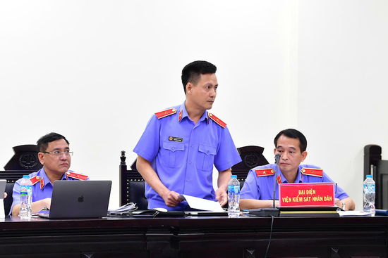 Đề nghị án nghiêm khắc với cựu Phó Vụ trưởng gợi ý doanh nghiệp hối lộ 14,2 tỷ
