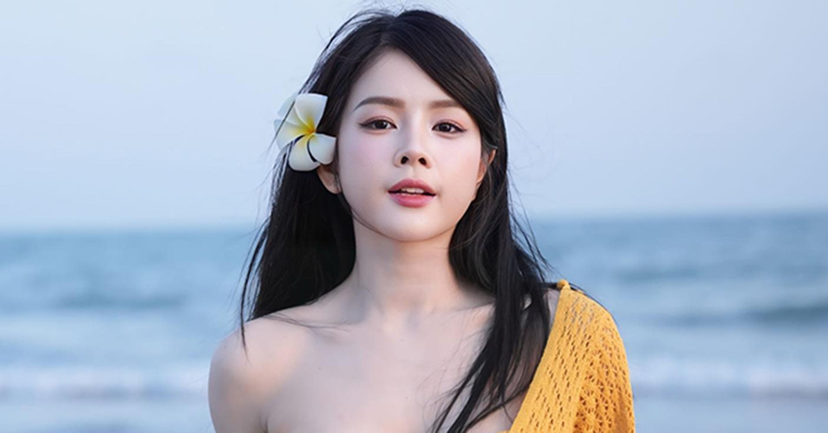 Không giỏi ăn nói, Mie 'Chị đẹp' có làm tốt vai trò host?