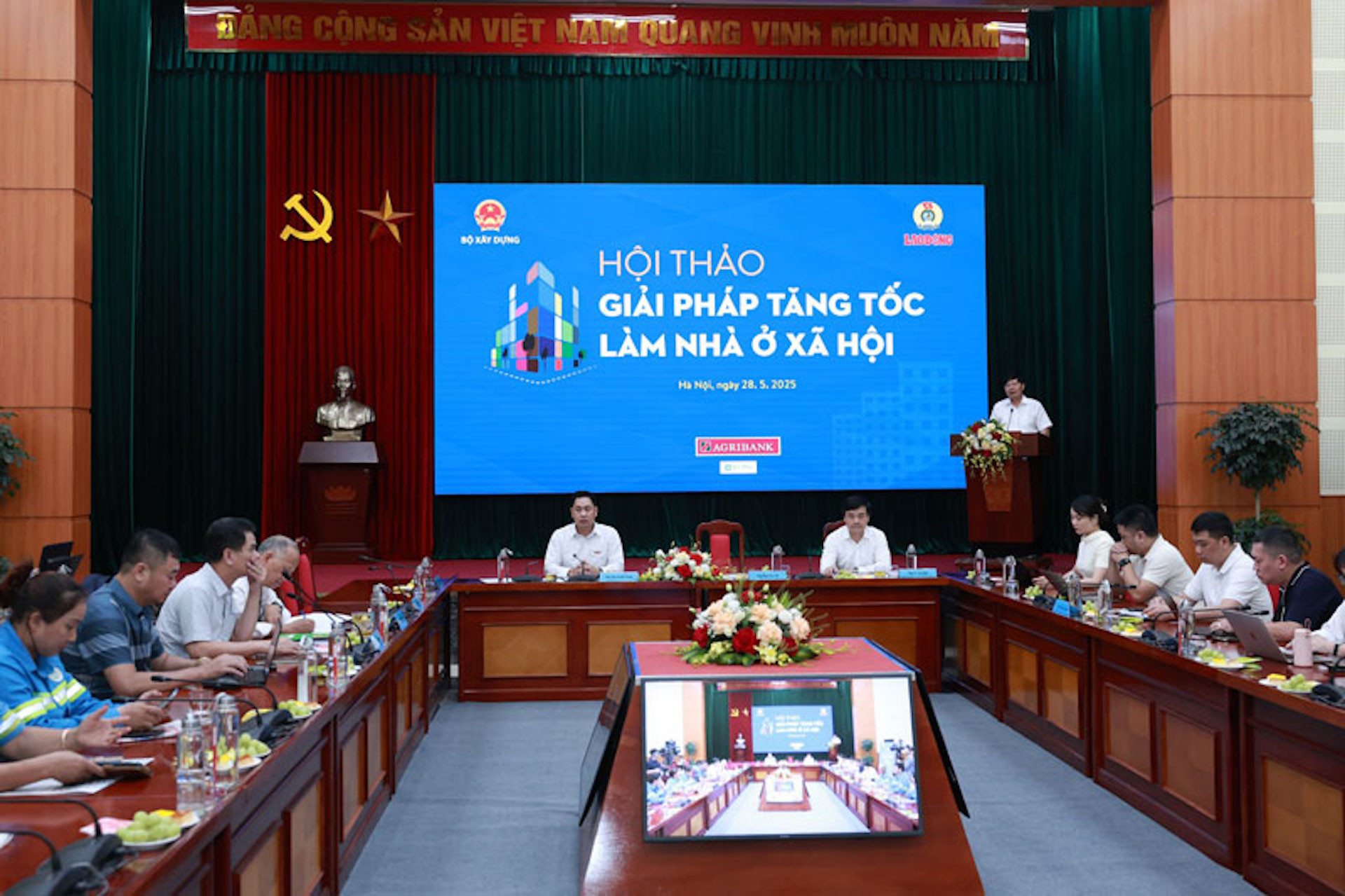 nha o xa hoi vietnamnet.jpg