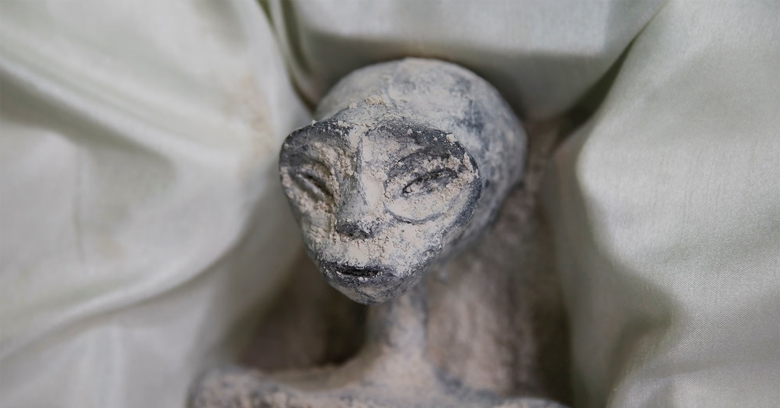 Phát hiện chấn động trên xác ướp nghi là người ngoài hành tinh